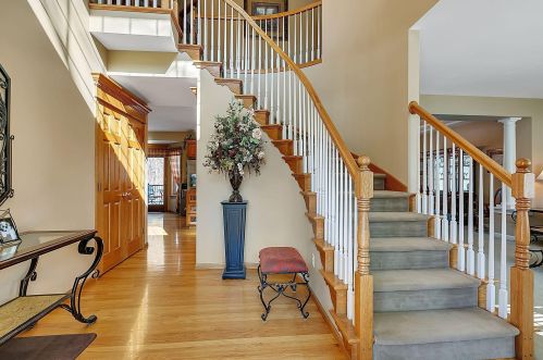 605 17 St, Sartell MN 56377-1684 exterior