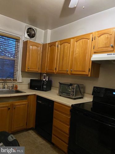 1514 Benner St, Philadelphia PA 19149-3302 exterior