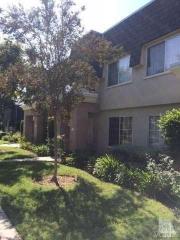 19144 Hamlin St, Los Angeles, CA 91335-5896