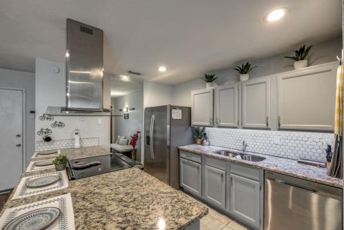 5316 Knox Dr, Frisco TX 75056-2155 exterior