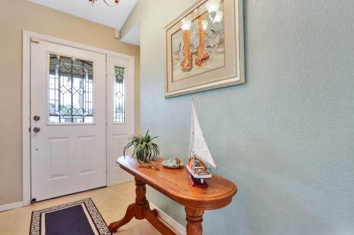 326 Surfside Ave, Fort Pierce FL  34983-1244 exterior