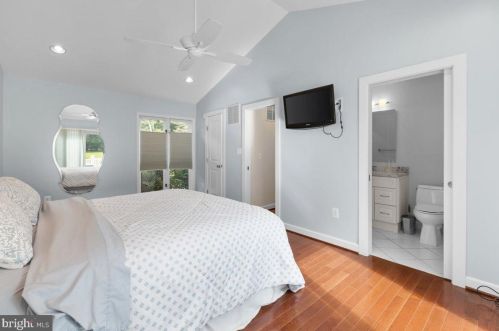 2813 Fennel Rd, Edgewater MD 21037-1143 exterior