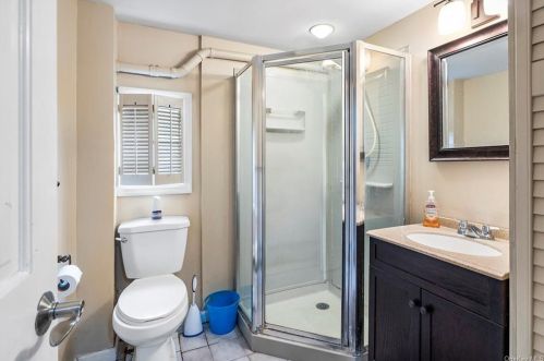 7 Empire Dr, Patterson NY 12563-2122 exterior