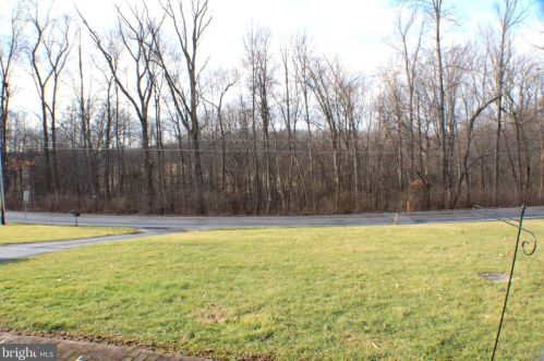 1037 Bollinger Rd, Littlestown PA 17340-9602 exterior