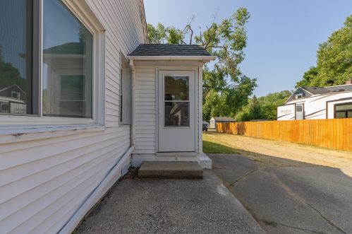 1509 Hamelink Dr, Kalamazoo, MI 49002-1655