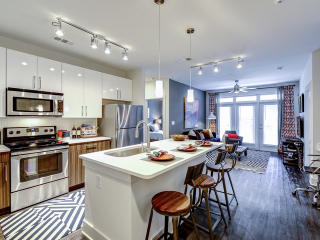 1220 Mecaslin St, Atlanta GA  30318-0053 exterior