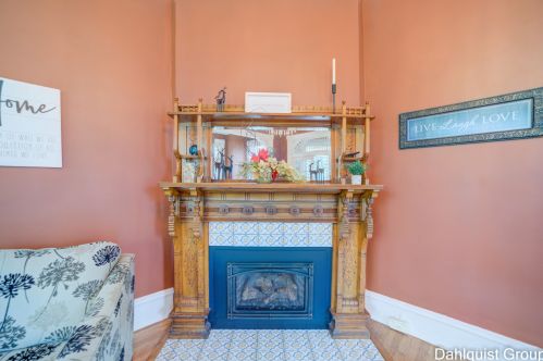 523 Clay Ave, Meskegon MI 49440-1002 exterior