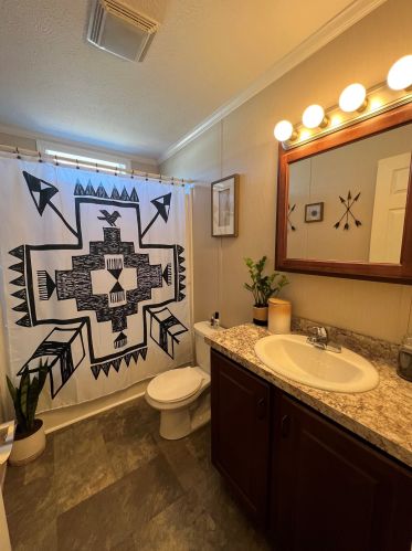 28 Grappone Dr, Concord NH  03301-7417 exterior