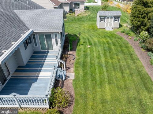 28 Bay Breeze Dr, Lewes DE 19958-2108 exterior