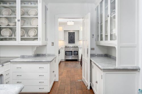 415 Hawthorne Rd, Duluth MN 55812-1936 exterior