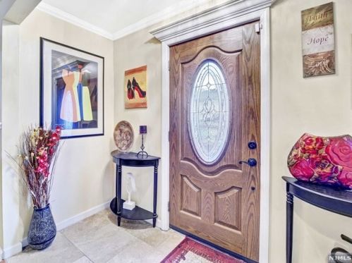 37 Fern Ave, Irvington, NJ 07111-3132