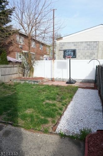 139 7th St, Paterson NJ  07522-1244 exterior