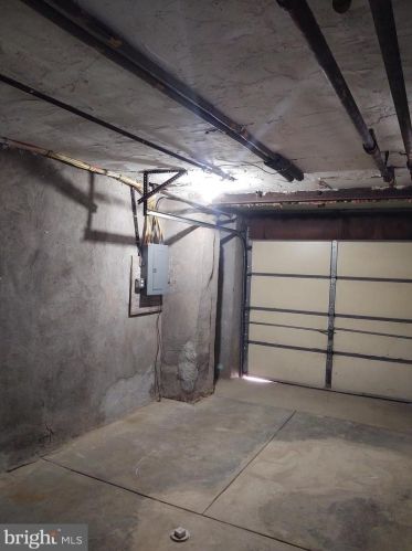 616 Godfrey Ave, Philadelphia PA 19126-3834 exterior