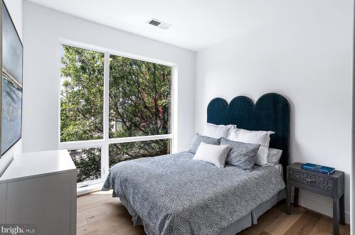 2905 Georgia Ave, Washington DC  20001-3805 exterior