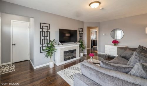 2129 52nd St, Chicago, IL 60609-5506