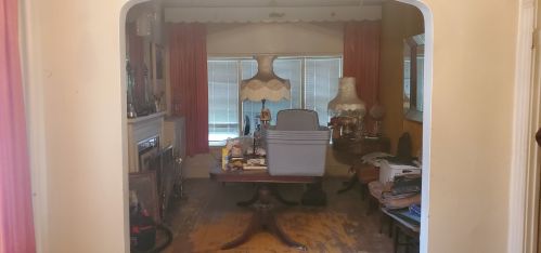 6811 Wabash Ave, Chicago IL 60628-2737 exterior