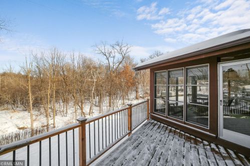 1441 Colleen Ave, Saint Paul MN 55112-1939 exterior