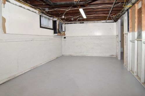 41 Lennon St, Providence RI 02908-1914 exterior