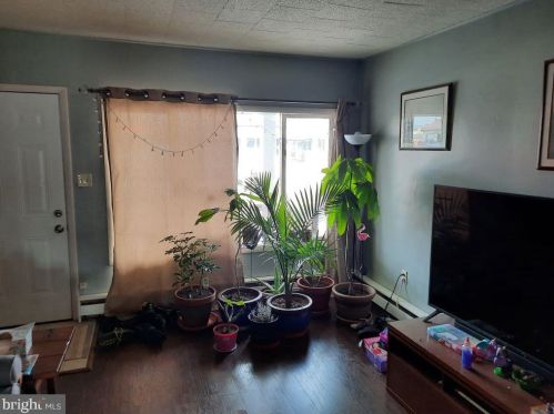 537 Baltimore St, Hanover, PA 17331-3315