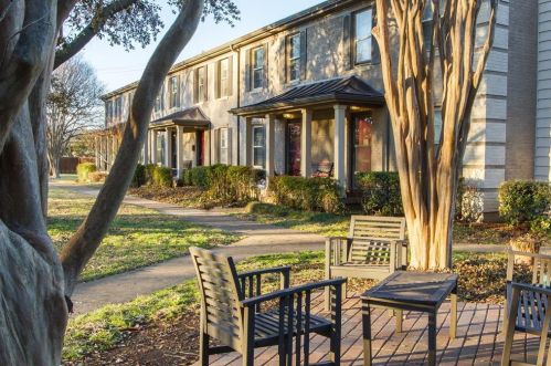 6469 Bordeaux Ave, Dallas TX 75209-5703 exterior