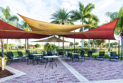 307 Breezy Pt Loop, Fort Pierce FL 34986-2668 exterior