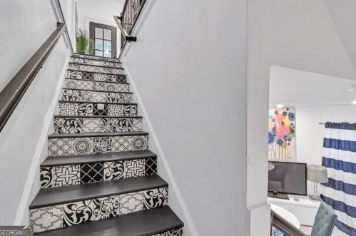 548 Holderness St, Atlanta GA 30310-1750 exterior