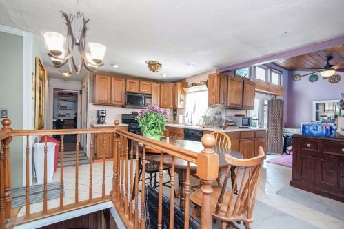 130 Spear Rd, Springfield, MA 01119-1937