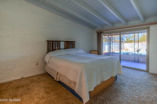 201 Irving Ave, Tucson AZ 85711-6239 exterior