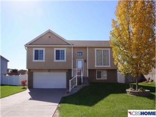 803 Fenwick St, Omaha, NE 68046-3133