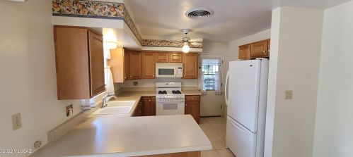 2101 Avenida Planeta, Tucson, AZ 85710-5413