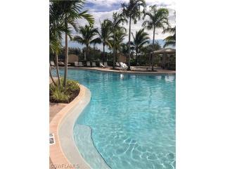 6472 Marbella Dr, Naples FL  34105-5040 exterior