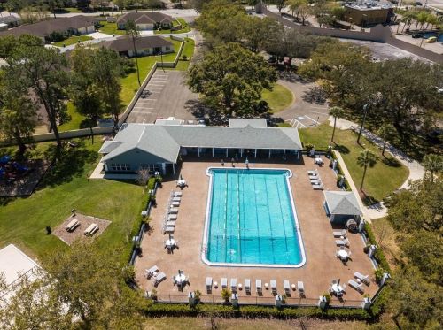 9724 Cypress Pond Ave, Tampa FL 33647-1841 exterior