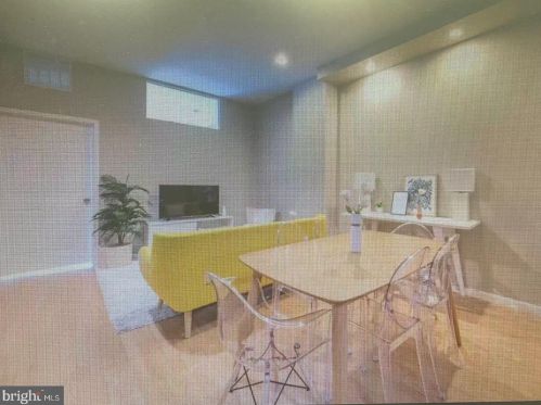 220 13th St, Philadelphia PA  19107-1537 exterior