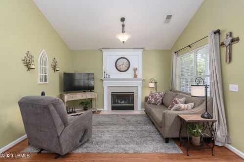 252 Flt Rock Trce, Bluffton SC 29910-7843 exterior