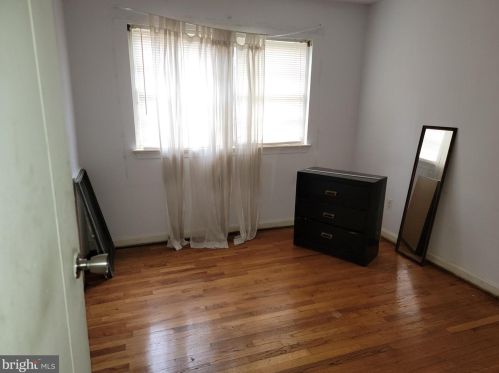 408 Chaplin St, Washington DC 20019-4262 exterior