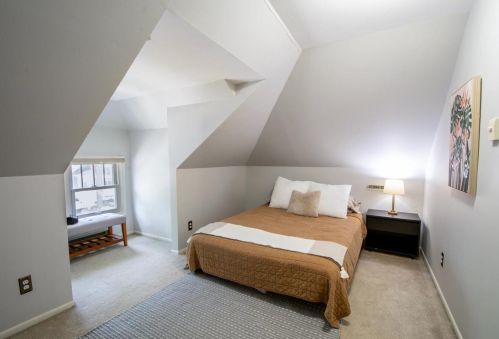 1829 Spaight St, Madison WI  53704-5546 exterior