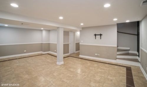 8842 Normal Ave, Chicago IL 60620-2121 exterior