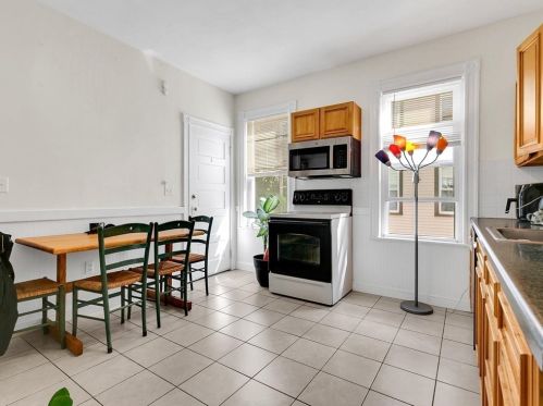 82 Elmira St, Boston MA exterior