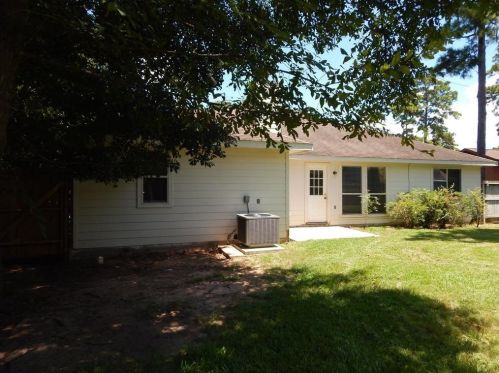 12135 Hawthorne Dr, Montgomery TX  77356-8959 exterior