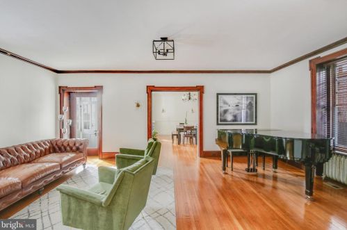 5800 Greene St, Philadelphia PA  19144-2704 exterior