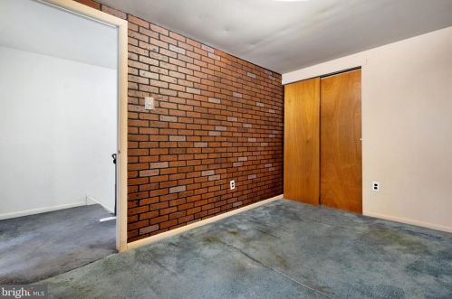 2235 League St, Philadelphia PA  19146-2525 exterior