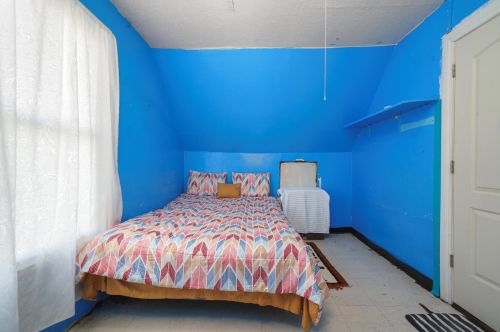 5120 Sawyer Ave, Chicago IL 60655-2413 exterior