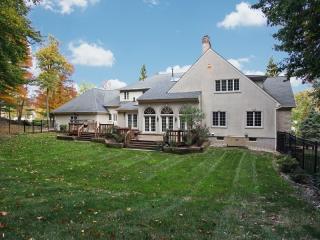 18 Nottingham Way, Warren, NJ 07059-6753