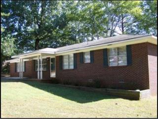 112 Pine St, Calhoun, GA 30701-0023
