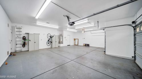 4977 Louis River Way, Tucson AZ  85718-4756 exterior