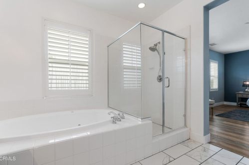 1404 Donegal Way, Oxnard CA  93035-1442 exterior