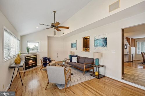 5247 Mitchell St, Alexandria VA 22312-2126 exterior