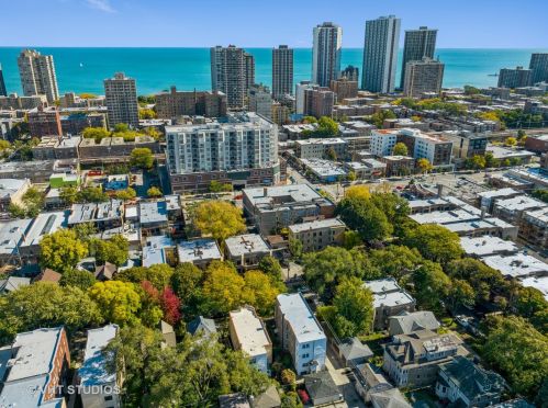 6214 Magnolia Ave, Chicago IL 60626-5306 exterior