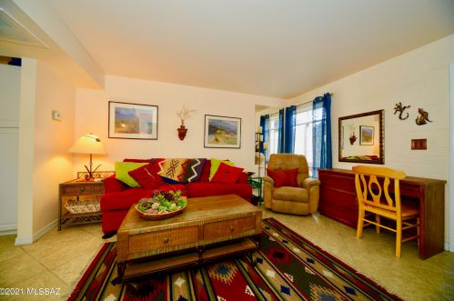 373 Paseo Sarta, Green Valley, AZ 85614-7339