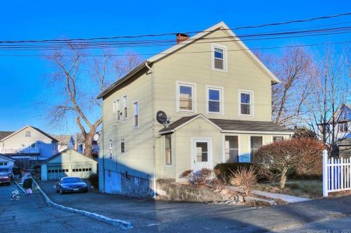 1 Davenport St, Norwalk, CT 06851-4601